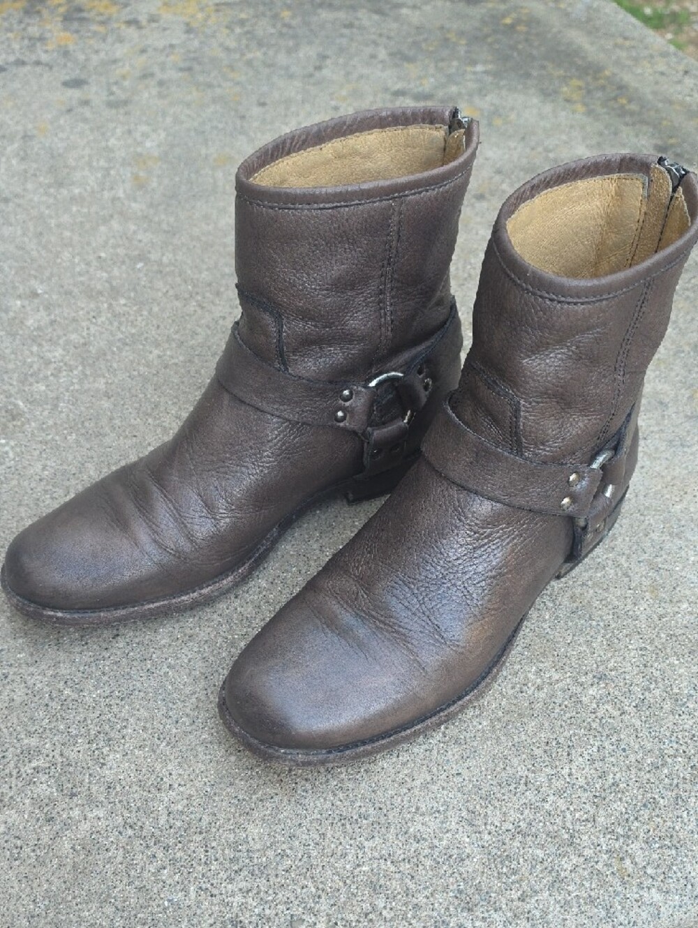 Frye Harness Short Boots Women's 9.5 Brown Distressed Leather Moto Biker Western - Picture 3 of 15